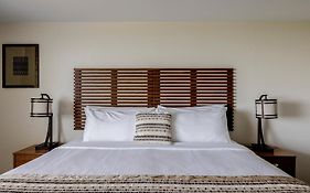 Dune Crest Hotel
